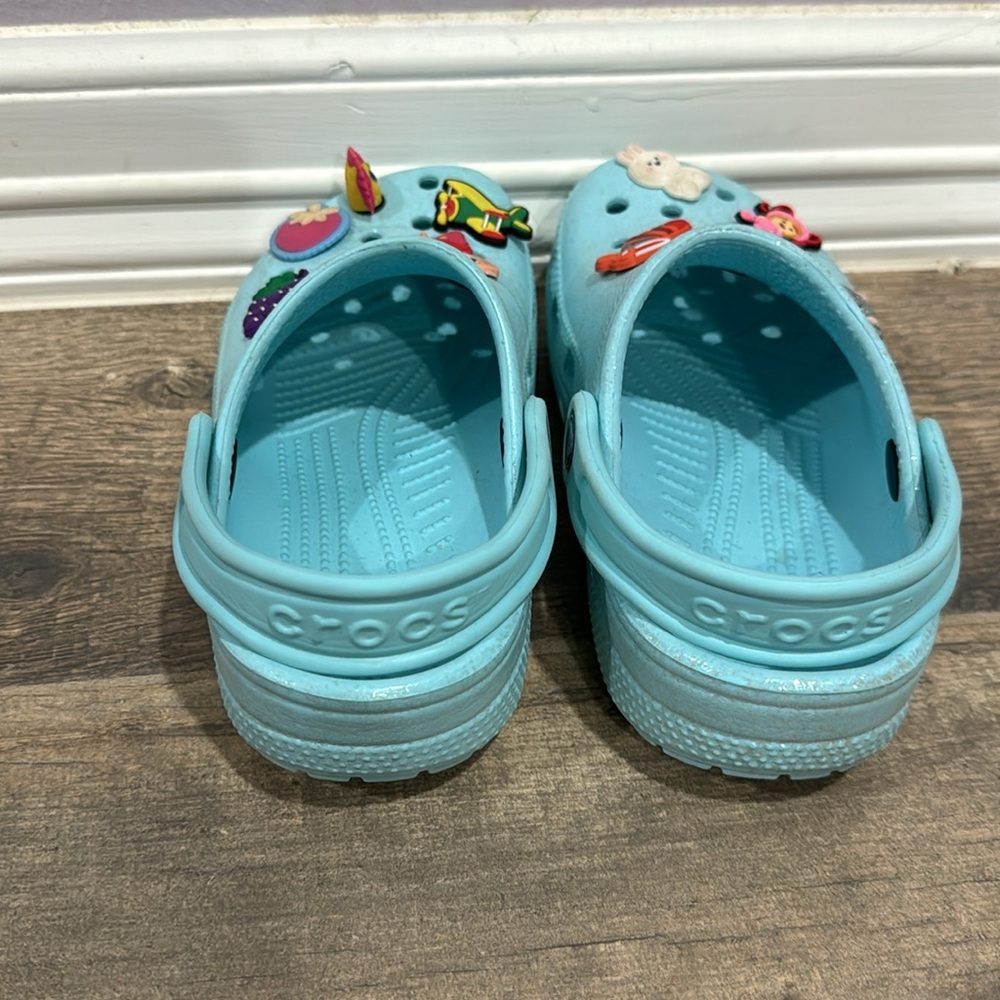 Crocs - Picture 3 of 4